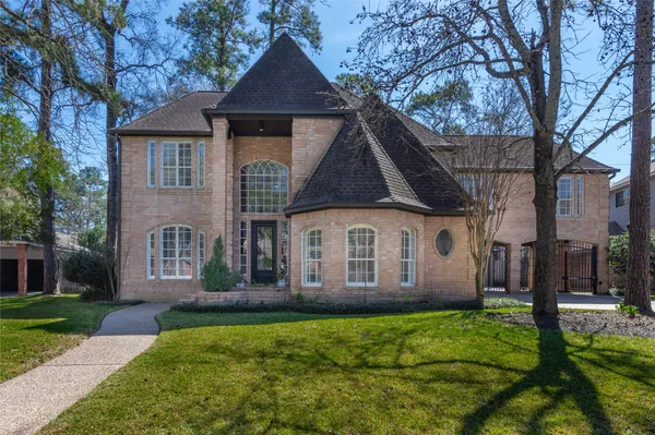 $630,000 | 6211 Kingscrest Lane, Spring, TX 77389