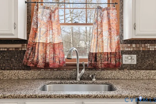 $549,950 | 526 Aldengate Terrace, Midlothian, VA 23114