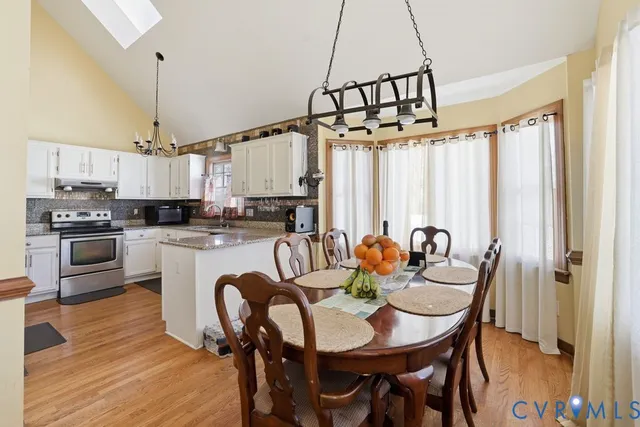 $549,950 | 526 Aldengate Terrace, Midlothian, VA 23114