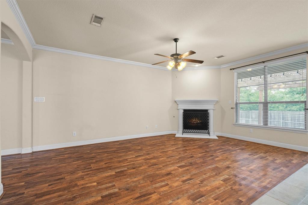 3913 Roxbury Street Denton, TX 76210 - Photo 31 of 40 Gallery Image 31