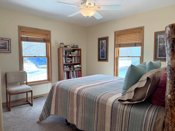 $774,900 | 8942 Eyota Way, Onamia, MN 56359