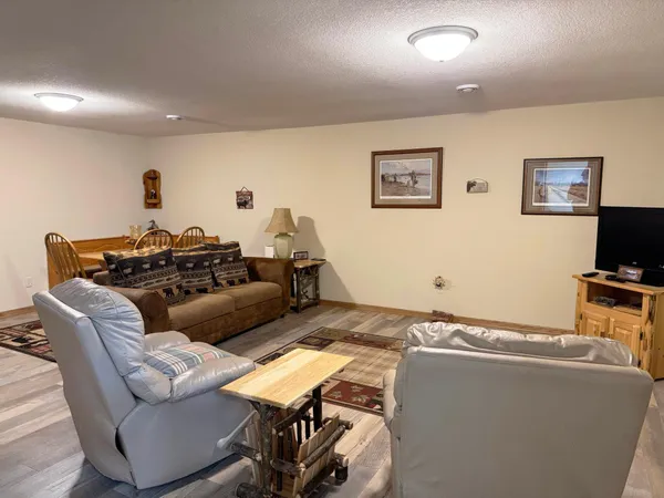 $774,900 | 8942 Eyota Way, Onamia, MN 56359