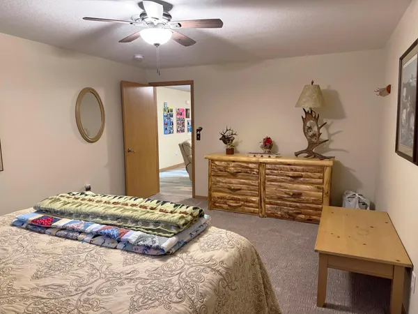 $774,900 | 8942 Eyota Way, Onamia, MN 56359