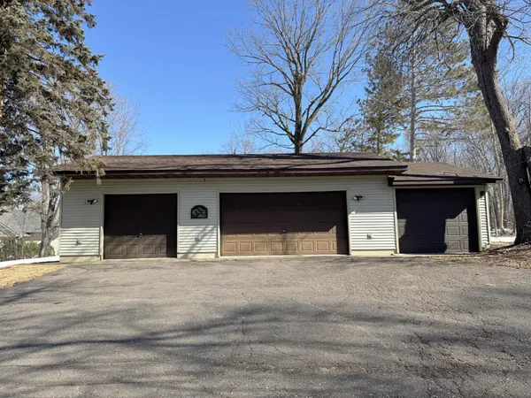 $774,900 | 8942 Eyota Way, Onamia, MN 56359