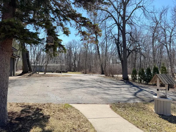 $769,900 | 8942 Eyota Way, Onamia, MN 56359