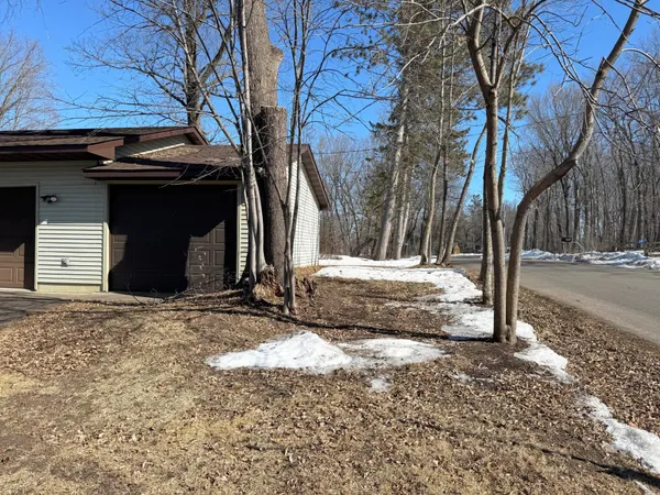 $774,900 | 8942 Eyota Way, Onamia, MN 56359