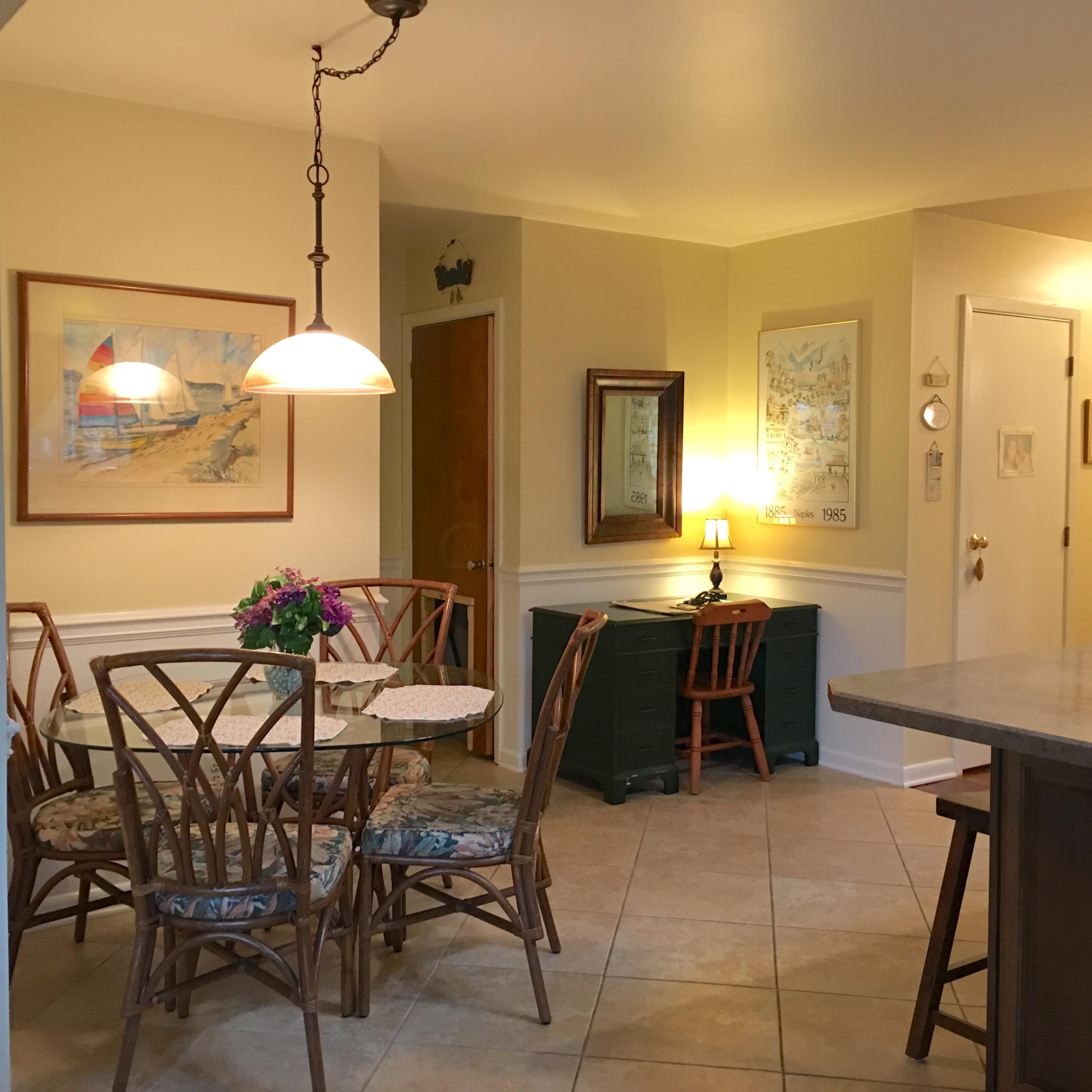 1704 Norma Road Columbus, OH 43229 - Photo 13 of 32 Gallery Image 13