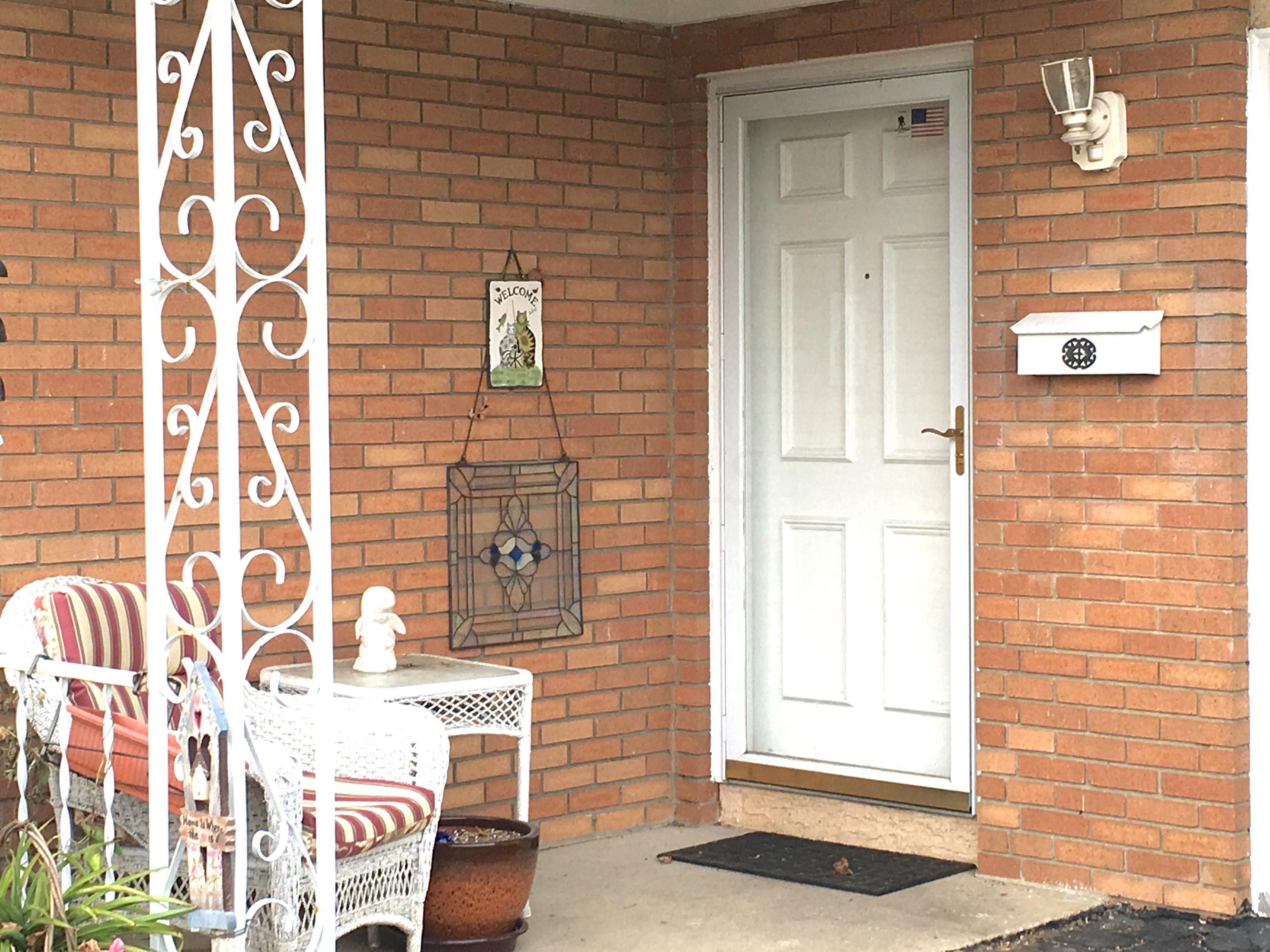 1704 Norma Road Columbus, OH 43229 - Photo 2 of 32 Gallery Image 2