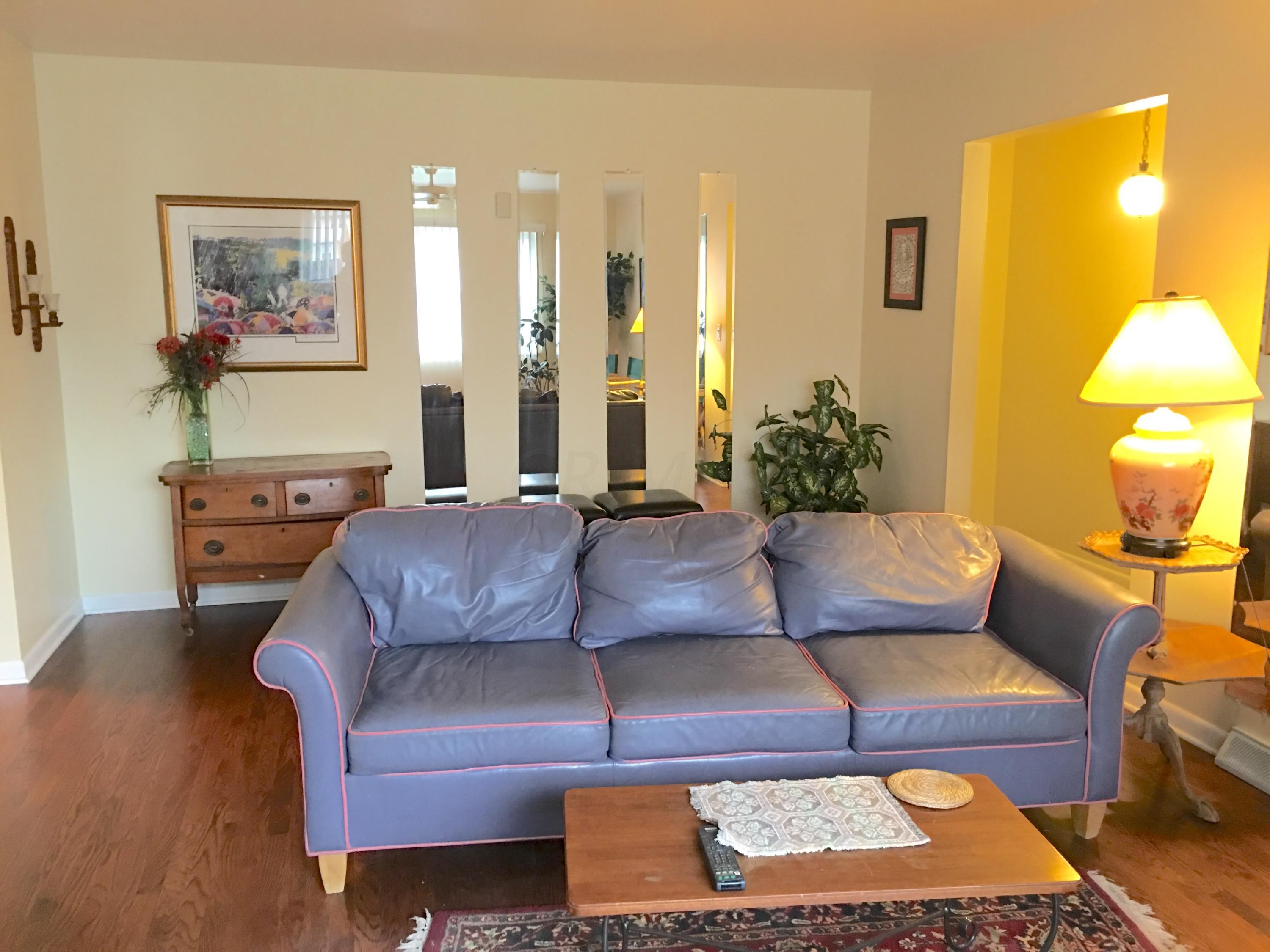 1704 Norma Road Columbus, OH 43229 - Photo 6 of 32 Gallery Image 6