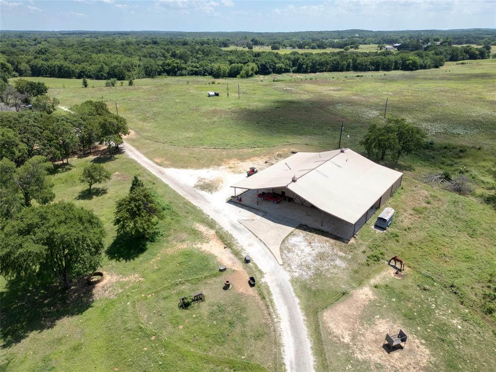 1510 Hawkins Road Whitesboro, TX 76273 - Photo 28 of 40