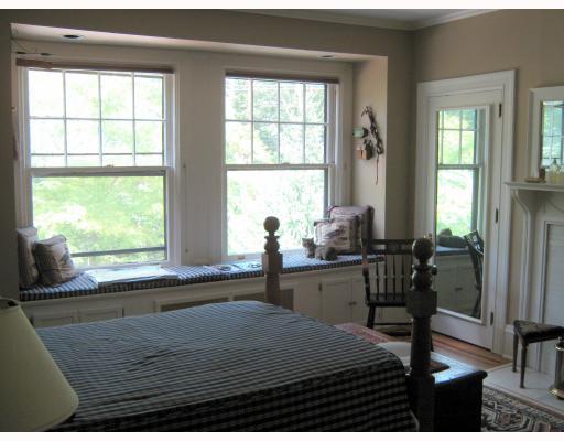 809 Blackburn Road Sewickley Heights, PA 15143 - Photo 14 of 18 Bedroom.