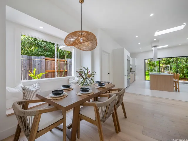 $4,585,000 | 223 Lanipo Drive, Kailua, HI 96734