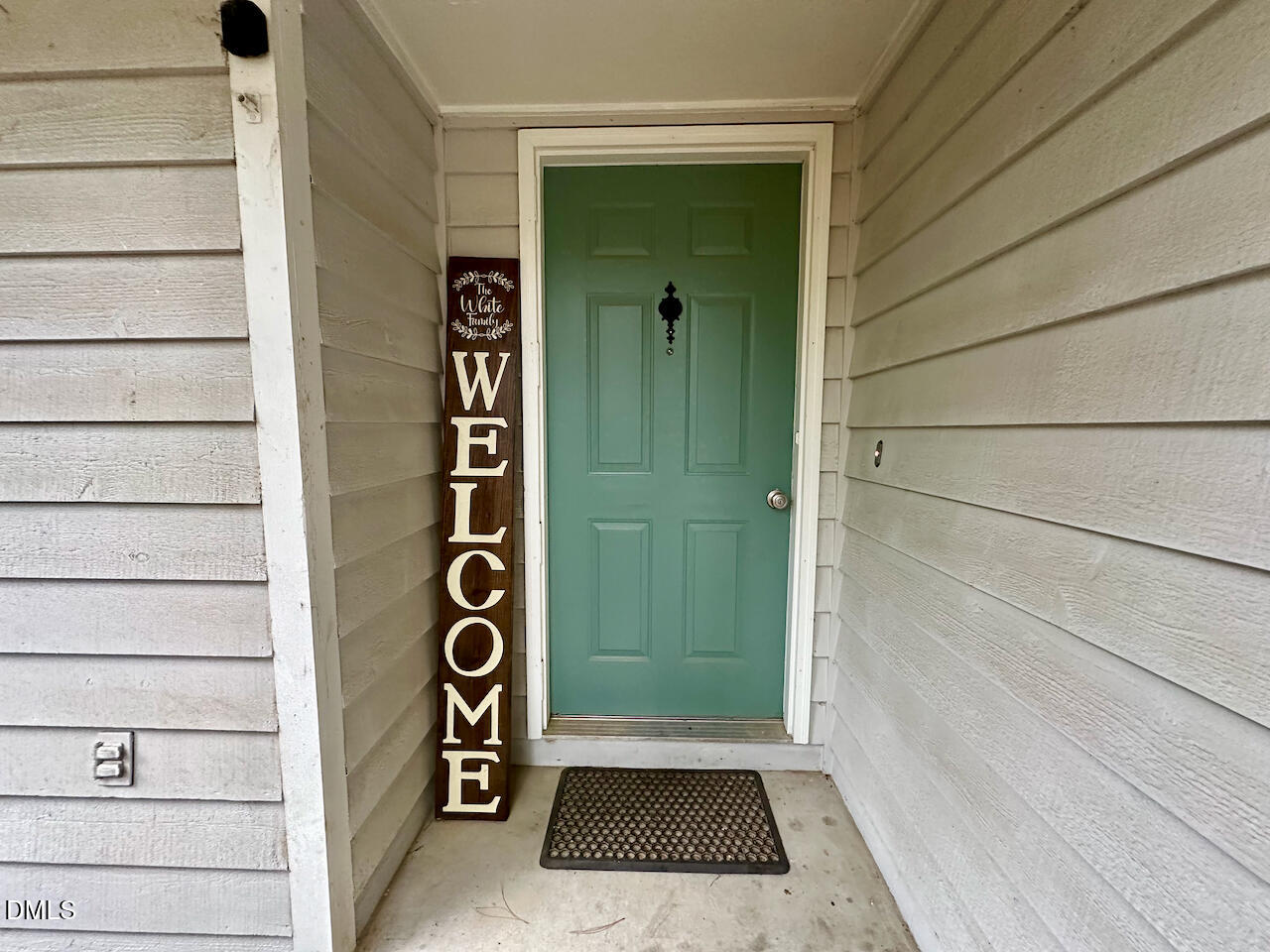 2344 Ravenhill Drive Raleigh, NC 27615 - Photo 3 of 25 IMG_4392