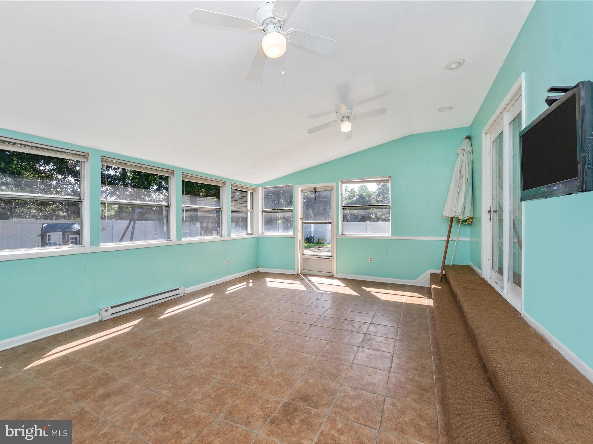 3029 Rock Drive Riva, MD 21140 - Photo 27 of 45 Sunroom