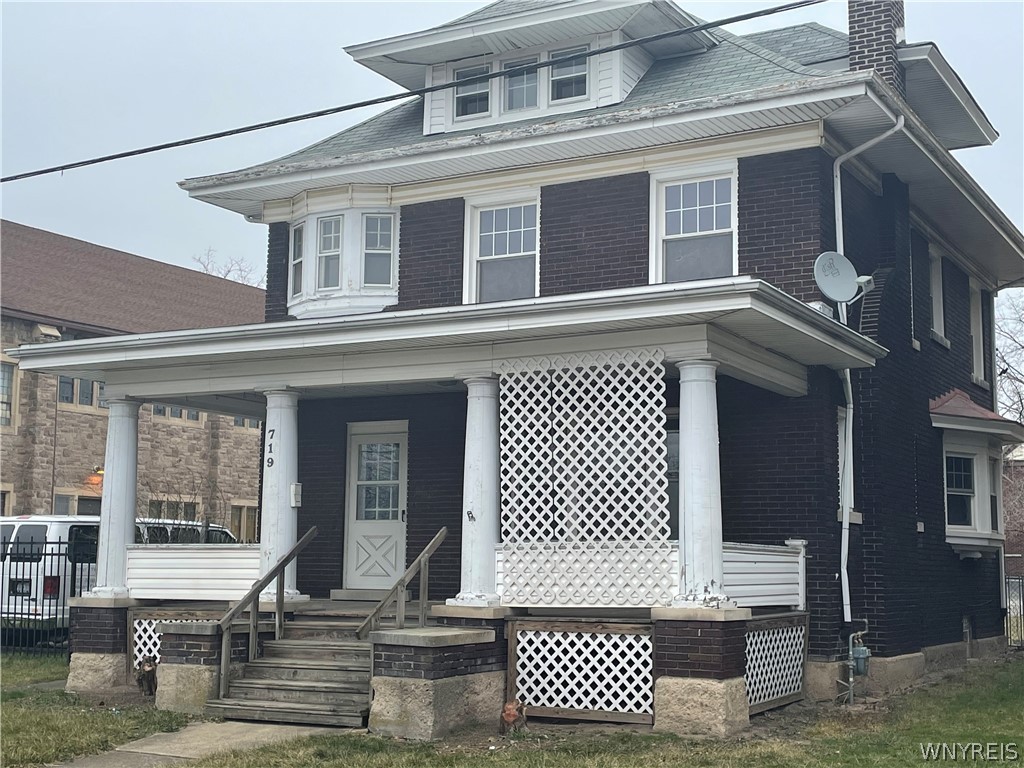 719 7th Street Niagara Falls, NY 14301 - Photo 1 of 1