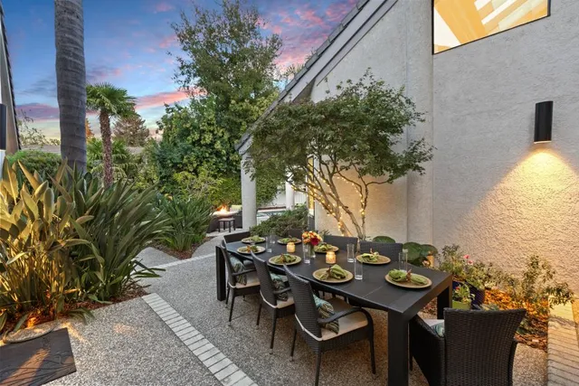 $1,360,000 | 943 Shore Breeze Drive, Sacramento, CA 95831