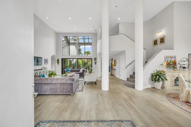 $1,360,000 | 943 Shore Breeze Drive, Sacramento, CA 95831