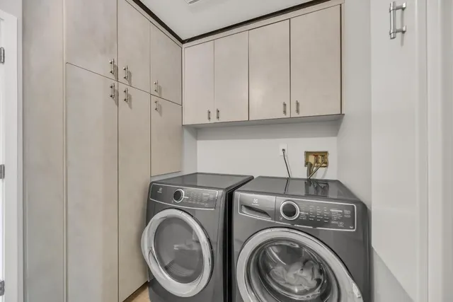 $1,360,000 | 943 Shore Breeze Drive, Sacramento, CA 95831