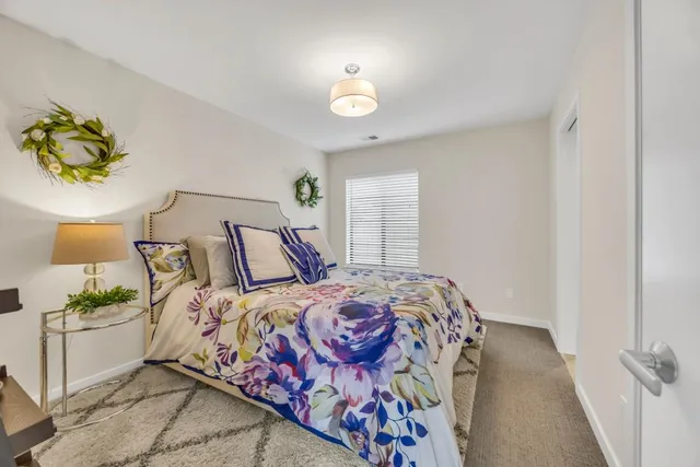 $1,360,000 | 943 Shore Breeze Drive, Sacramento, CA 95831