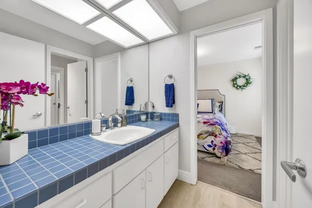 $1,360,000 | 943 Shore Breeze Drive, Sacramento, CA 95831