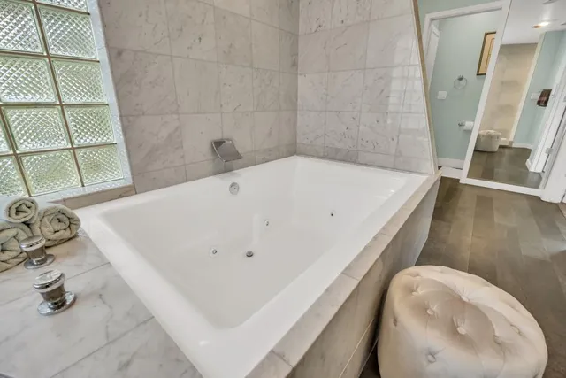 $1,360,000 | 943 Shore Breeze Drive, Sacramento, CA 95831