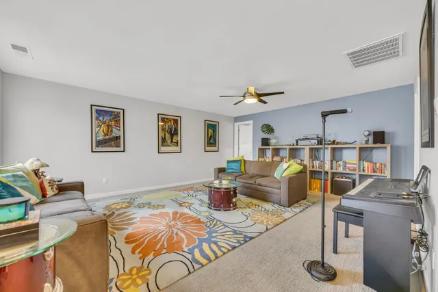 $1,360,000 | 943 Shore Breeze Drive, Sacramento, CA 95831