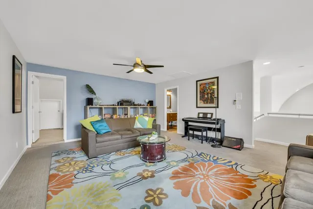 $1,360,000 | 943 Shore Breeze Drive, Sacramento, CA 95831