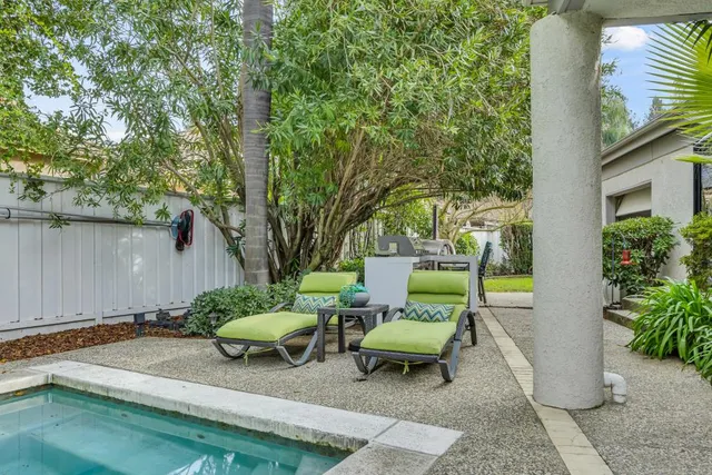 $1,360,000 | 943 Shore Breeze Drive, Sacramento, CA 95831