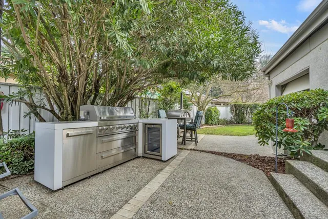 $1,360,000 | 943 Shore Breeze Drive, Sacramento, CA 95831