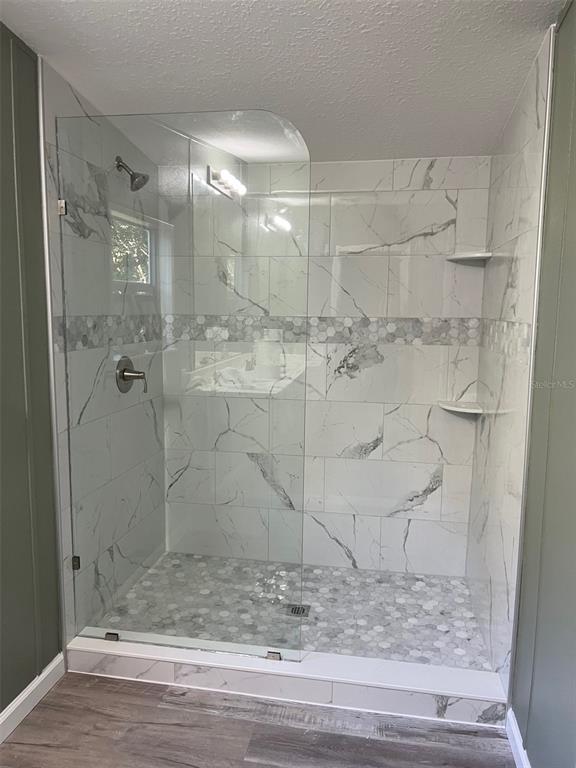 328 Old Peniel Road Palatka, FL 32177 - Photo 8 of 18 a bathroom with a shower