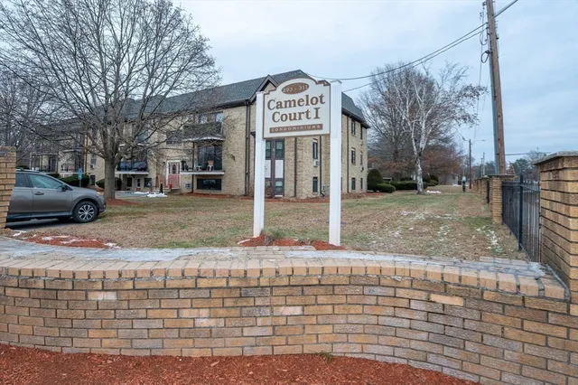$289,900 | 293-311 Pawtucket Boulevard, Unit 9, Lowell, MA 01854