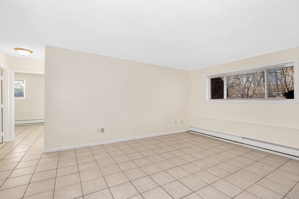 293-311 Pawtucket Boulevard, Unit 9 Lowell, MA 01854 - Photo 4 of 30