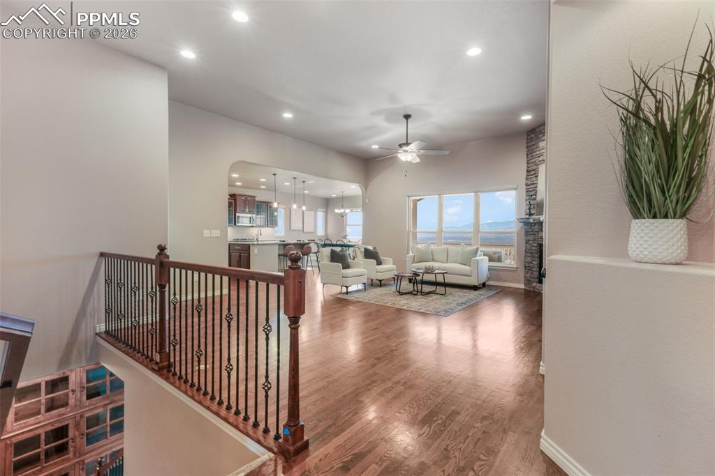 215 Kettle Valley Way Monument, CO 80132 - Photo 5 of 50