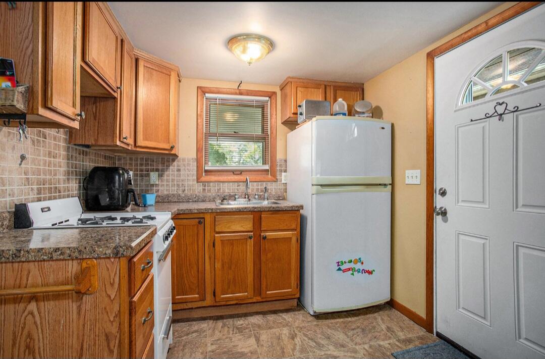 268 Paradise Island Drive Coldwater, MI 49036 - Photo 12 of 24 Screenshot_20250903_112559_Edge