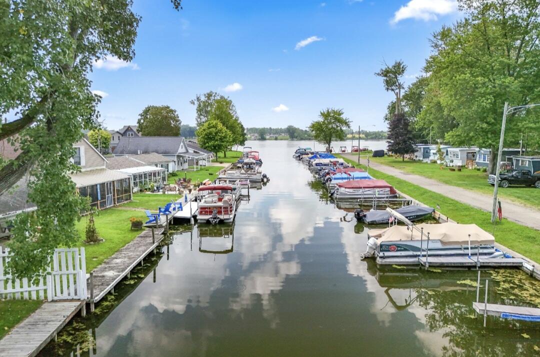 268 Paradise Island Drive Coldwater, MI 49036 - Photo 2 of 24 Screenshot_20250814_190729_Gallery