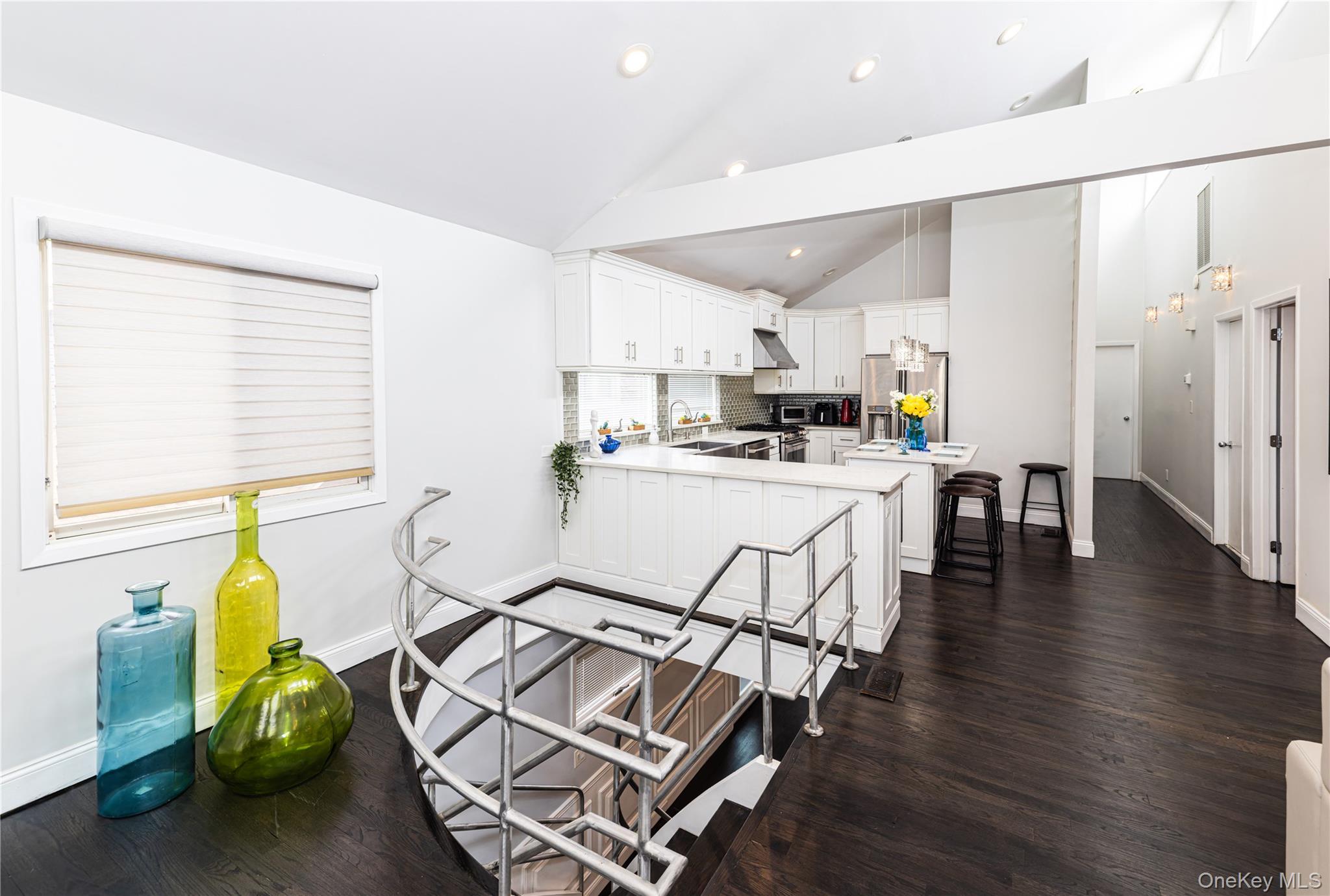 2590 Riverside Drive Wantagh, NY 11793 - Photo 8 of 27