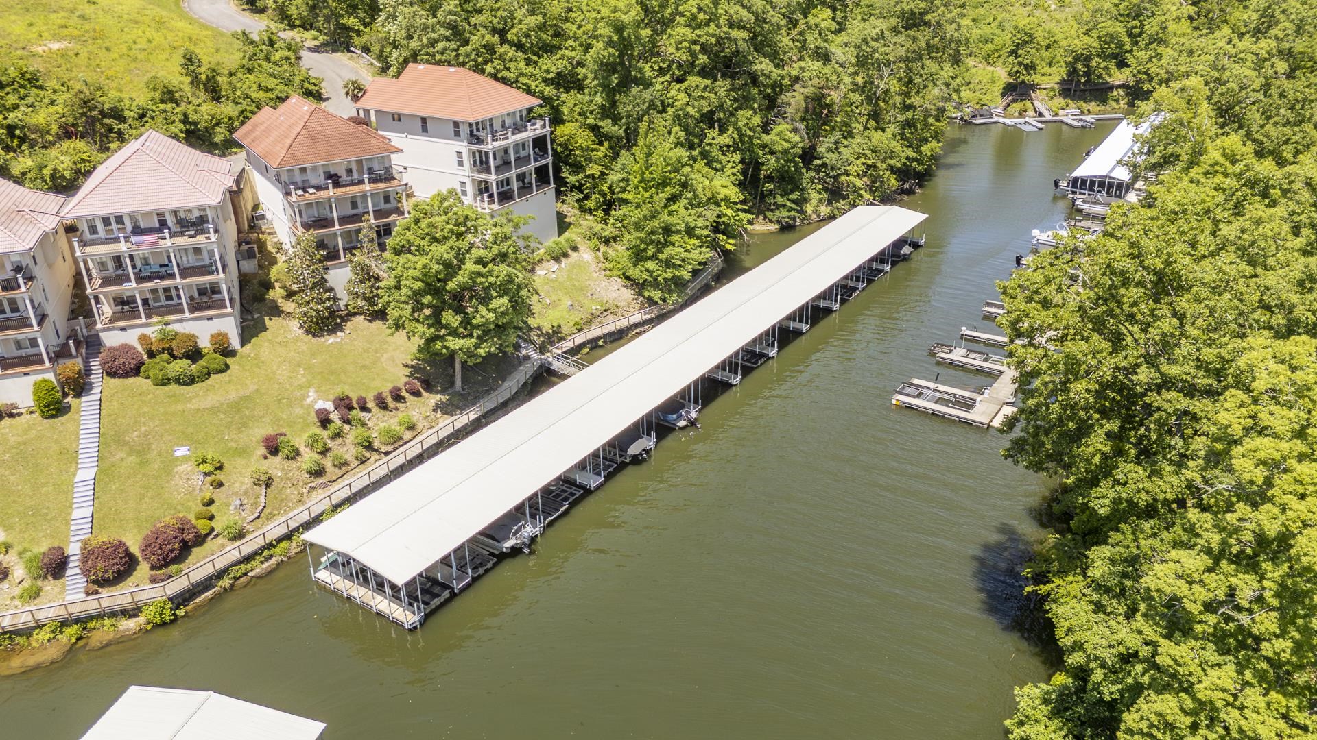 105 Riviera Cove Savannah, TN 38372 - Photo 40 of 40 a view of a lake with a ocean view