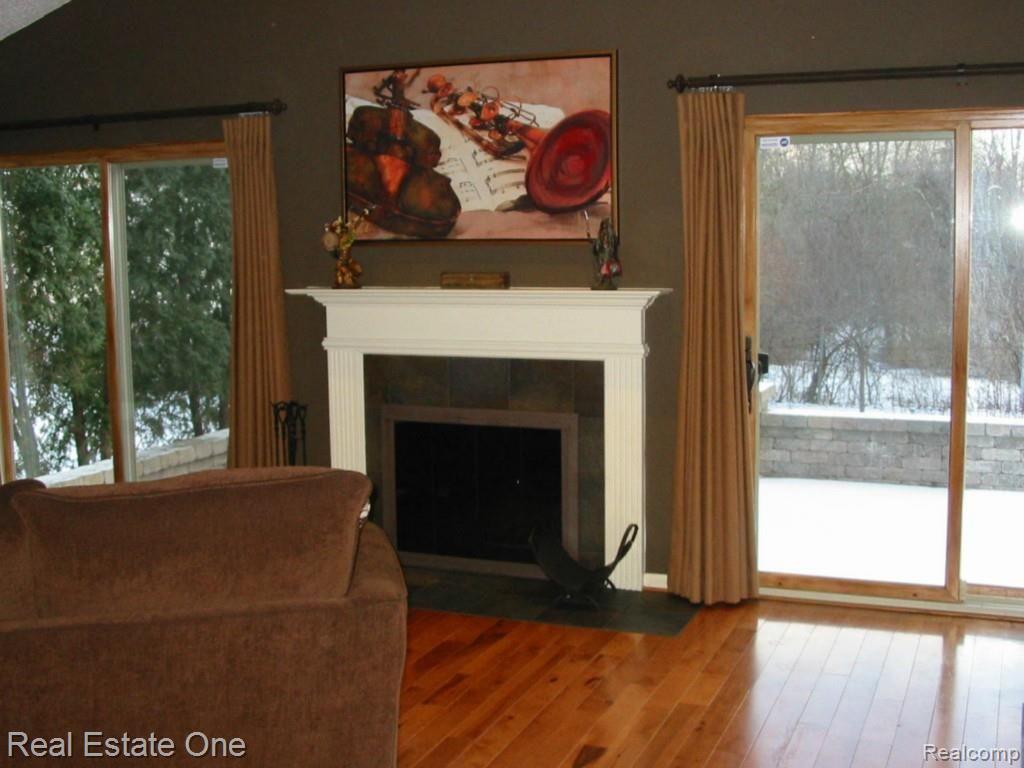1600 Dunston Road Canton, MI 48188 - Photo 13 of 39 Great Room With Fireplace.