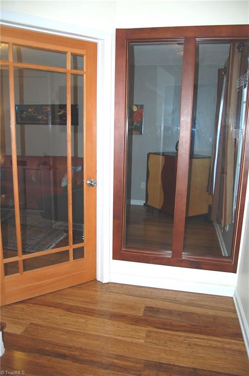 201 Northpoint Avenue, Unit D High Point, NC 27262 - Photo 3 of 23 Foyer