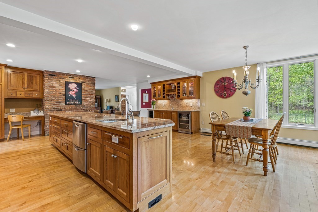 40 Marbleridge Road North Andover, MA 01845 - Photo 12 of 38 Gallery Image 12