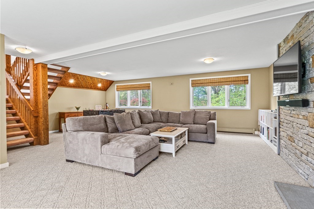 40 Marbleridge Road North Andover, MA 01845 - Photo 14 of 38 Gallery Image 14
