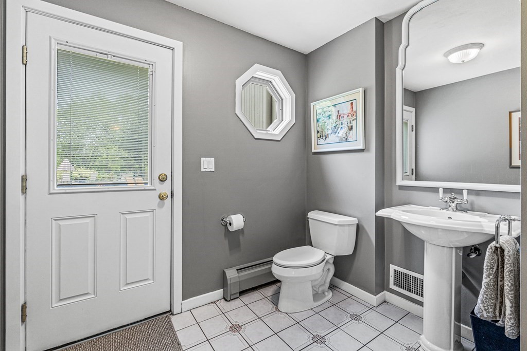 40 Marbleridge Road North Andover, MA 01845 - Photo 31 of 38 Gallery Image 31