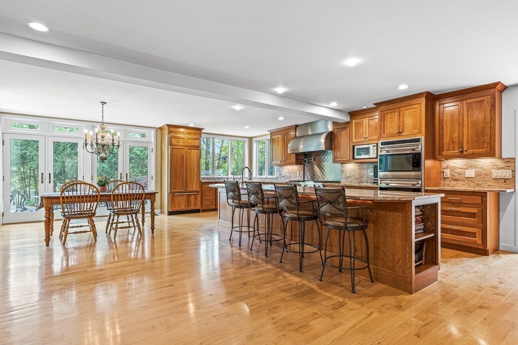 40 Marbleridge Road North Andover, MA 01845 - Photo 8 of 38 Gallery Image 8