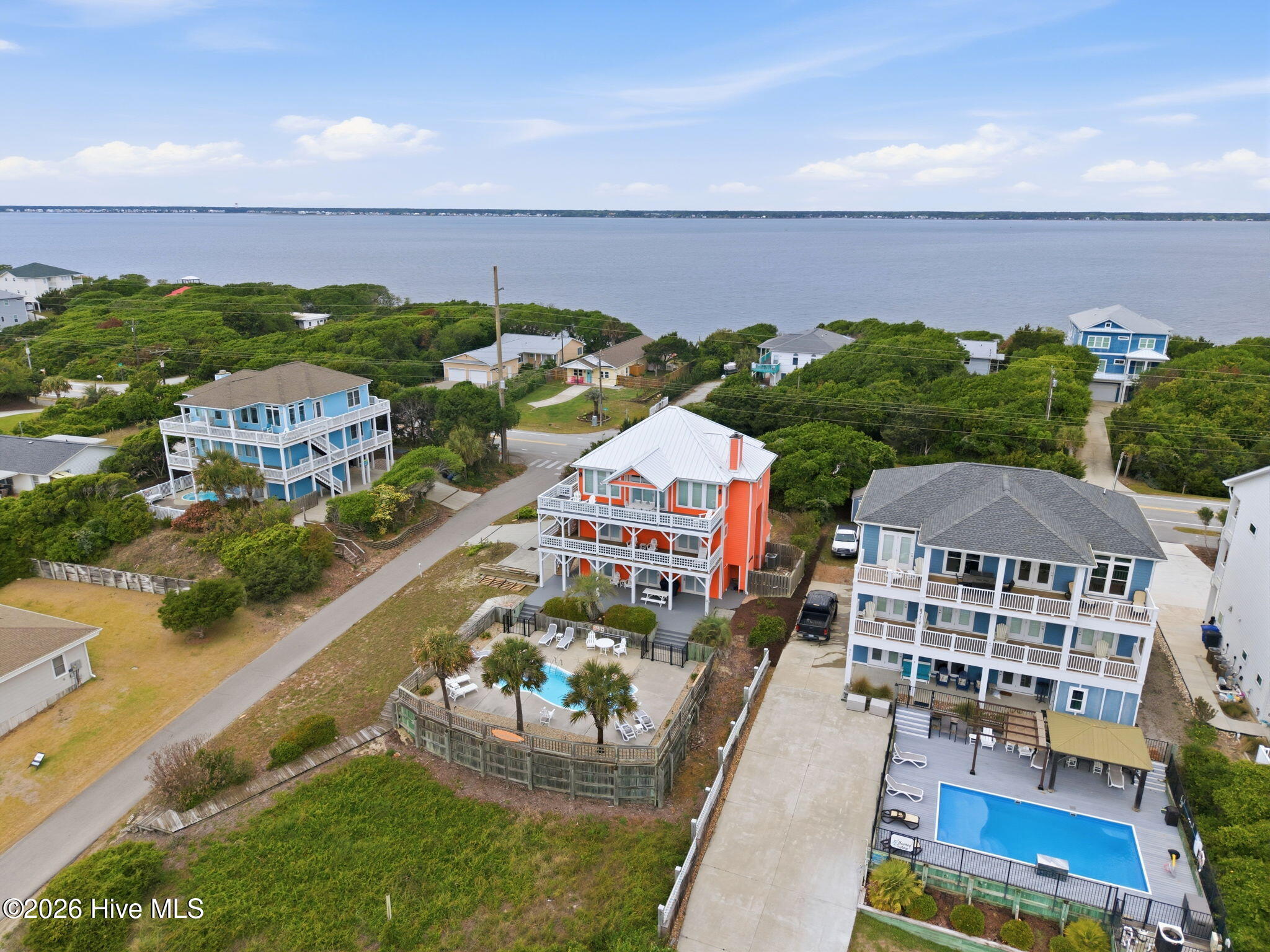 100 9th Street Emerald Isle, NC 28594 - Photo 13 of 64 14-web-or-mls-dji_20260427123937_0823_d
