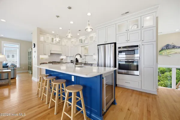 $1,950,000 | 100 9th Street, Emerald Isle, NC 28594