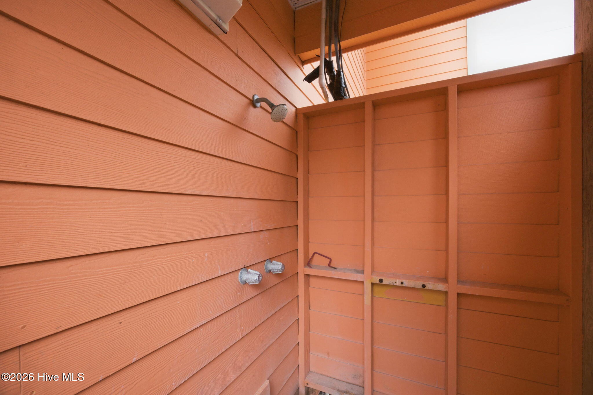 100 9th Street Emerald Isle, NC 28594 - Photo 64 of 64 Outdoor shower