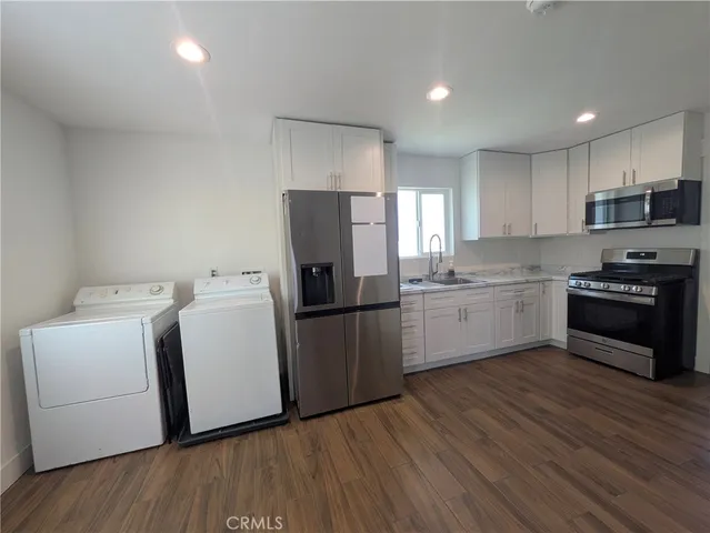 $1,895 | 4803 Beatty Drive, Riverside, CA 92506