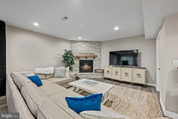 $2,595,000 | 20141 Black Diamond Place, Ashburn, VA 20147