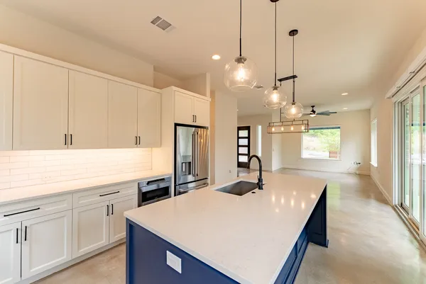 $4,500 | 1101 Summit Street, Unit 1, Austin, TX 78741