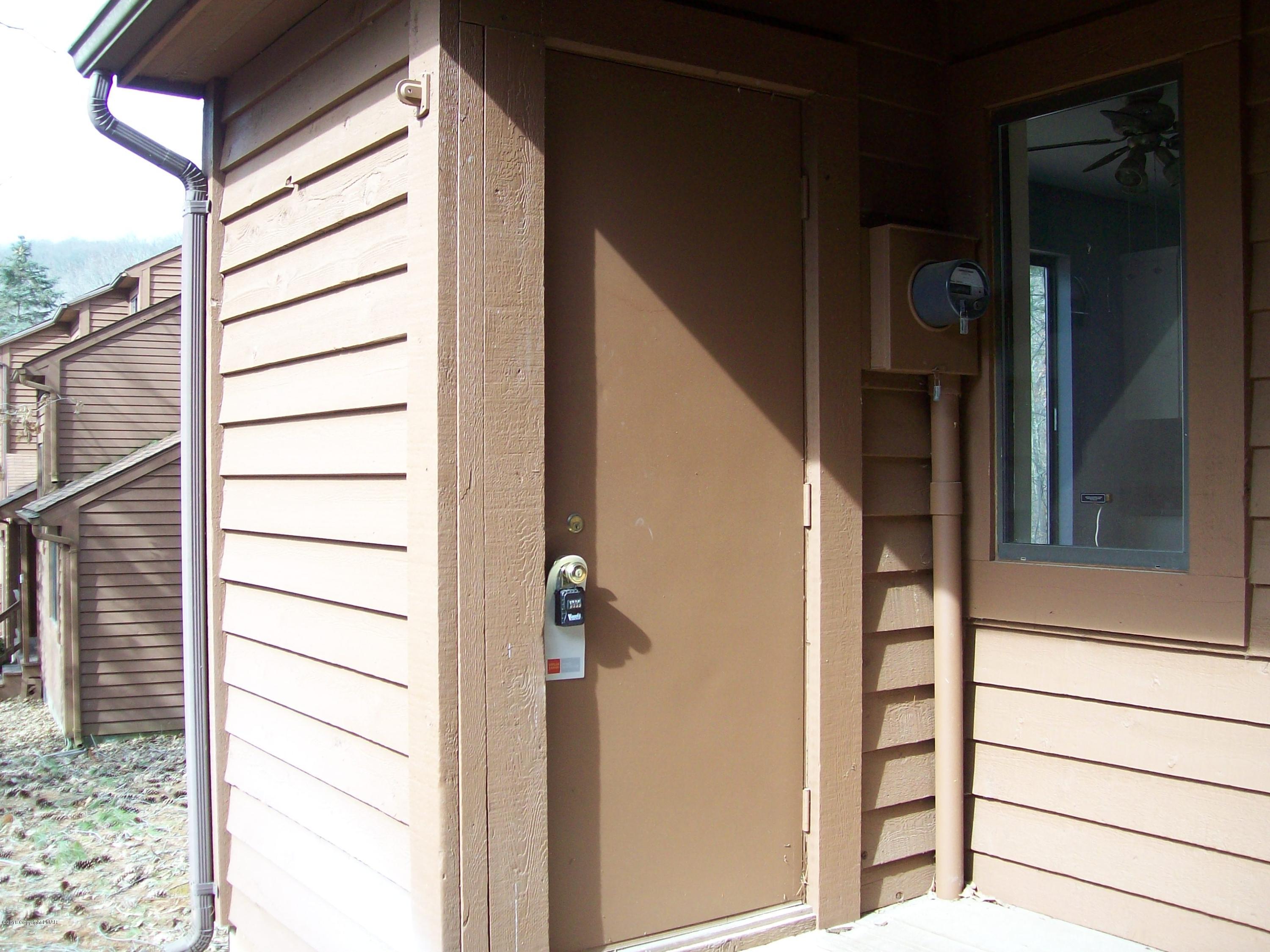 264 Bristol Way Bushkill, PA 18324 - Photo 18 of 19 Shed